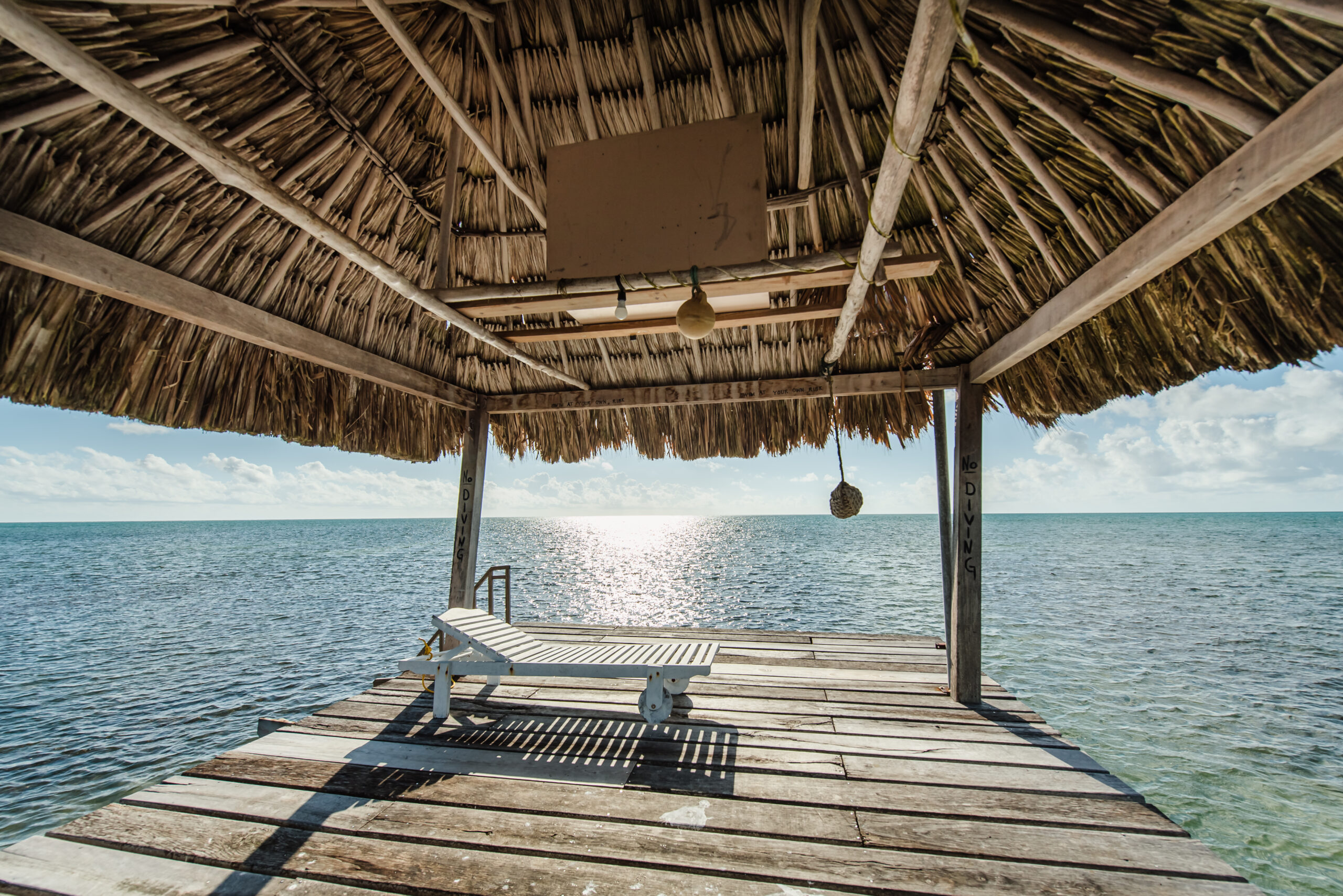 Villa Incommunicada – Luxury Beachfront Villa Ambergris Caye Belize